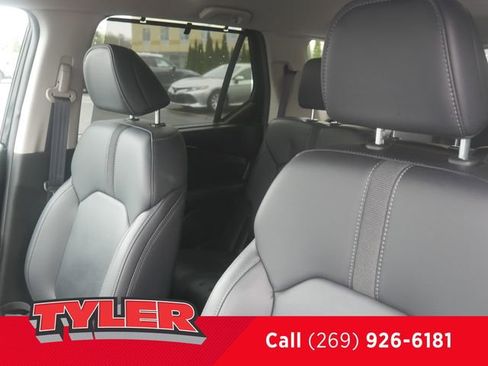 Used 2023 Honda Pilot EX-L image 38