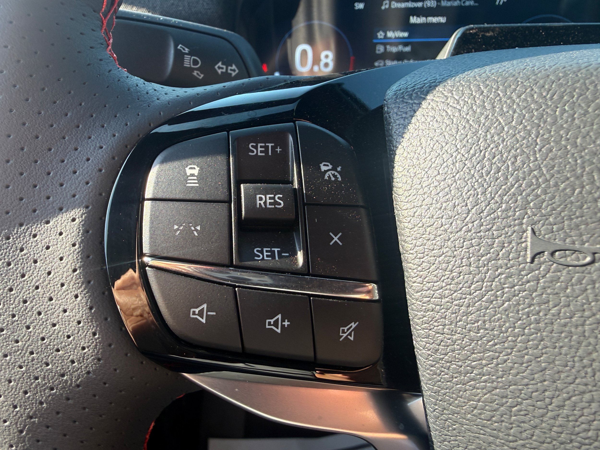 Used 2026 Ford Explorer ST-Line AWD/4WD image 16