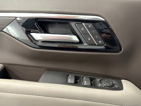 New 2026 Chevrolet Tahoe LT w/ Comfort Package RWD image 15