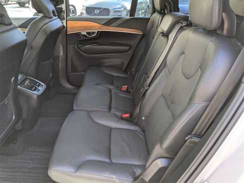 Certified 2025 Volvo XC90 B6 Plus image 15