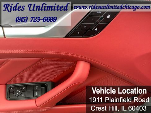 Used 2026 Porsche 911 Targa 4 GTS AWD/4WD image 34