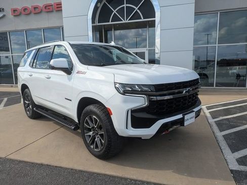 Used 2022 Chevrolet Tahoe Z71 w/ Luxury Package image 8