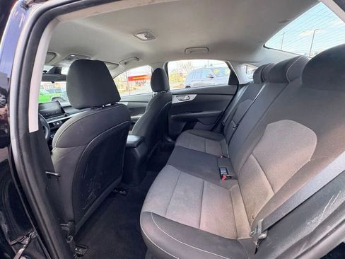 Used 2023 Kia Forte LXS FWD image 16