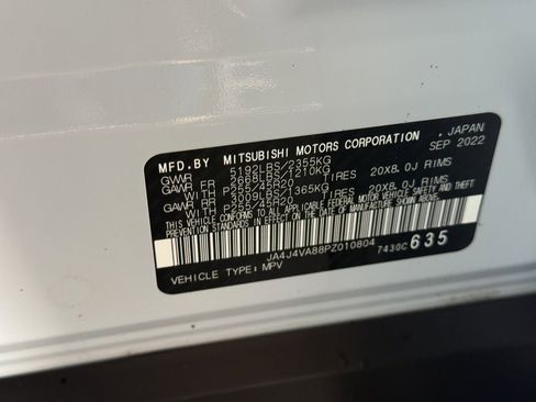 Used 2023 Mitsubishi Outlander SEL 40th Anniversary AWD/4WD image 28