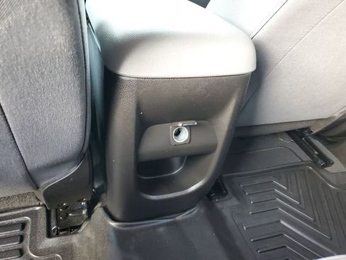 Used 2022 GMC Canyon Elevation Standard w/ Trailering Package RWD image 16
