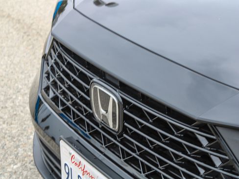 Used 2024 Honda Accord EX image 6