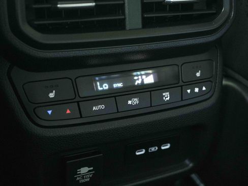 Used 2024 Honda Pilot Elite image 43