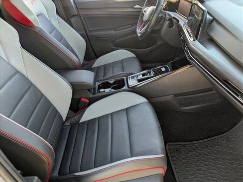 Used 2024 Volkswagen GTI Autobahn image 21