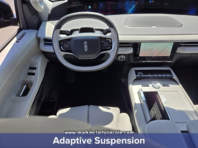 New 2026 Lincoln Navigator Premiere AWD/4WD image 10