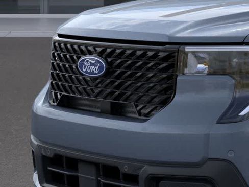 New 2026 Ford Maverick Lariat w/ Black Appearance Package image 18