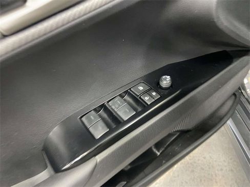 Certified 2025 Toyota Camry SE image 18