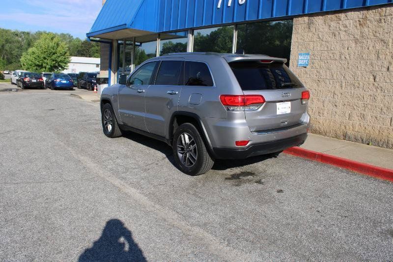 Used 2019 Jeep Grand Cherokee Limited w/ Luxury Group II RWD image 3