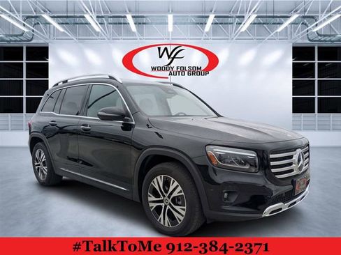 Used 2025 Mercedes-Benz GLB 250 image 1