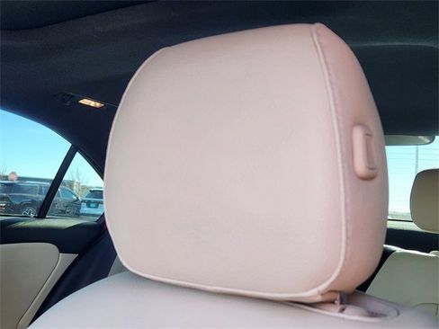 Used 2020 Mercedes-Benz A 220 4MATIC image 20