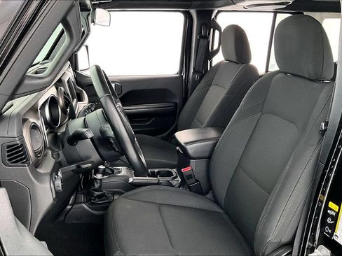 Used 2020 Jeep Wrangler Unlimited Sport S AWD/4WD image 34