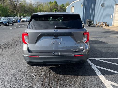 Used 2022 Ford Explorer 4WD image 5