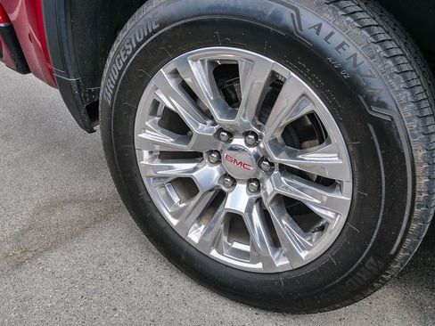 Used 2024 GMC Sierra 1500 Denali w/ Technology Package RWD image 12