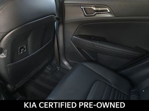 Certified 2025 Kia Sportage SX Prestige image 17