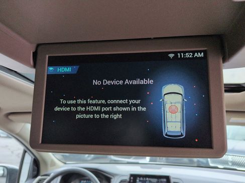 Used 2023 Honda Odyssey Elite image 13