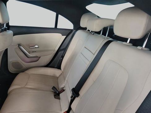 Used 2022 Mercedes-Benz CLA 250 image 11