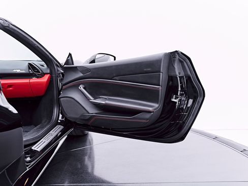 Used 2018 Ferrari 488 Spider RWD image 48