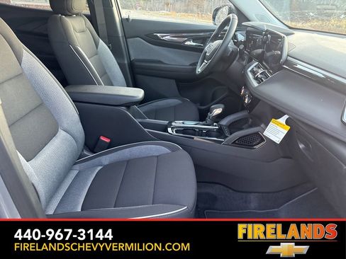 New 2026 Chevrolet TrailBlazer LT w/ Midnight Edition AWD/4WD image 26
