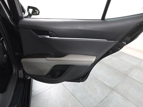 Used 2022 Toyota Camry LE FWD image 26