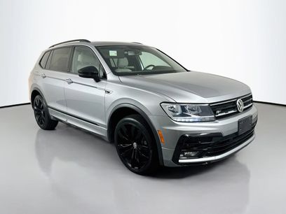 Used 2021 Volkswagen Tiguan SE R-Line