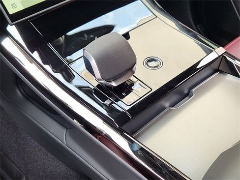 New 2025 Land Rover Range Rover Sport Dynamic SE image 19