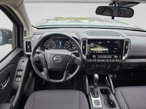 New 2026 Nissan Frontier SV w/ Tow Package AWD/4WD image 12