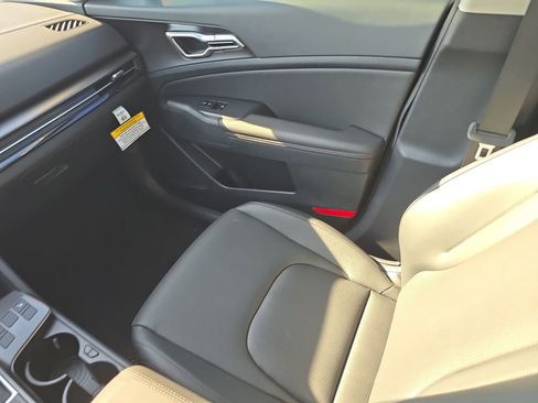 New 2026 Kia Sportage EX FWD image 16