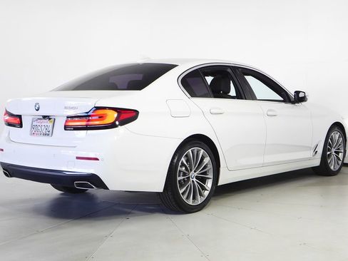 Used 2022 BMW 530i w/ Convenience Package image 7