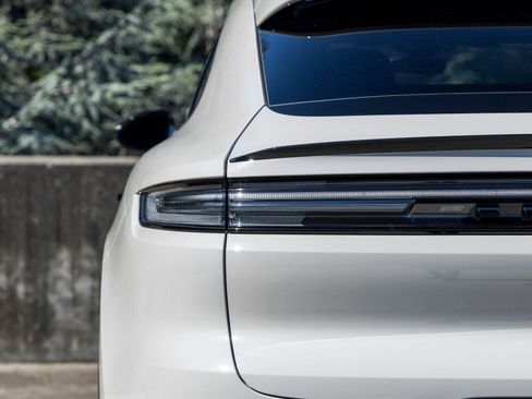 New 2026 Porsche Cayenne Coupe image 20