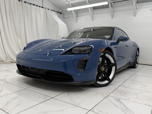 Certified 2023 Porsche Taycan GTS AWD/4WD image 8
