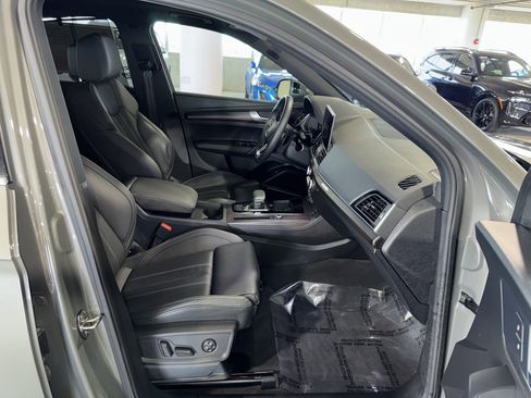 Used 2025 Audi Q5 2.0T Premium Plus image 10
