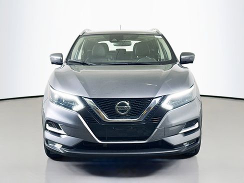 Used 2022 Nissan Rogue Sport SL w/ Premium Package AWD/4WD image 2