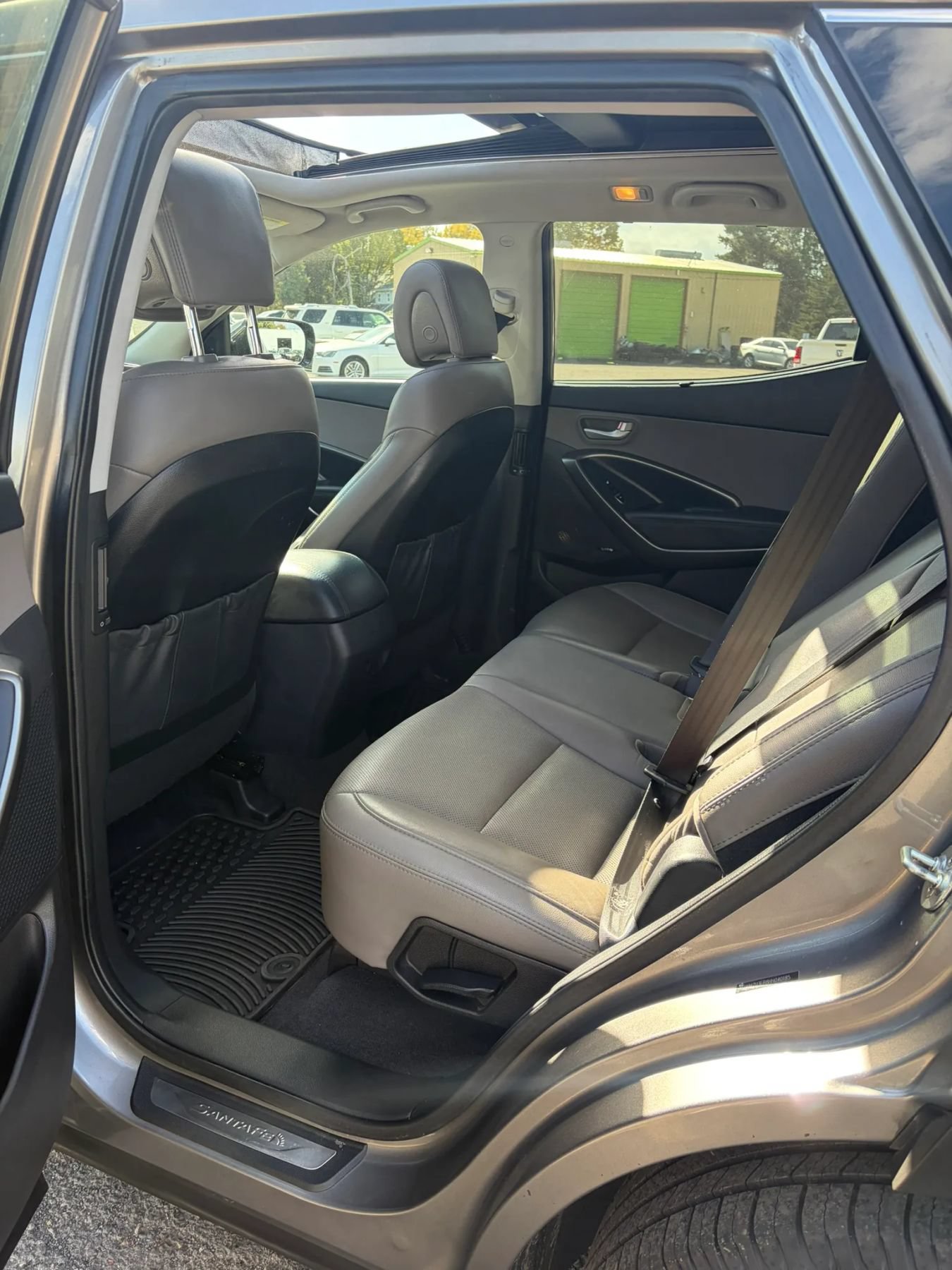 Used 2017 Hyundai Santa Fe Sport w/ 2.4L Tech Package 04 FWD image 11