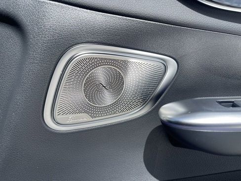 New 2025 Mercedes-Benz GLC 300 image 24