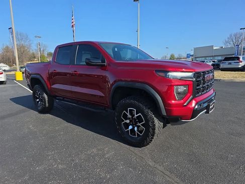 Used 2024 GMC Canyon AT4X AWD/4WD image 3