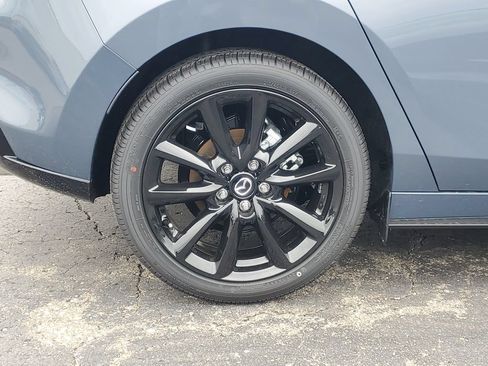 New 2026 MAZDA MAZDA3 2.5 S Hatchback w/ Premium Pkg FWD image 5