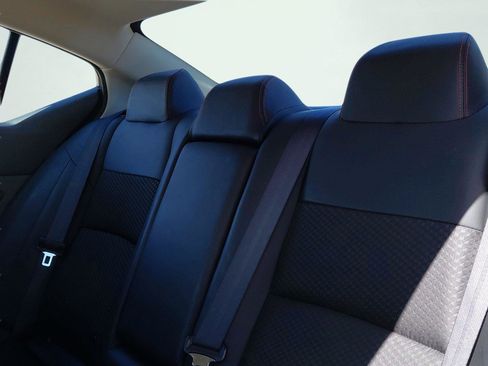 Used 2024 Nissan Altima 2.5 SR image 34