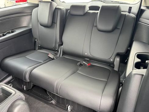 Certified 2026 Honda Odyssey EX-L image 18