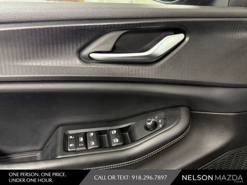 Used 2023 Jeep Grand Cherokee L Laredo AWD/4WD image 21