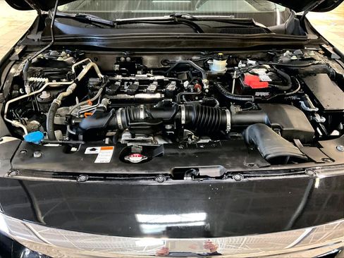 Used 2019 Honda Accord LX image 29