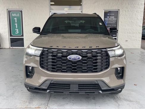 New 2026 Ford Explorer ST-Line image 22