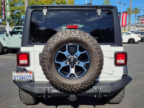 Used 2021 Jeep Wrangler Unlimited Rubicon image 26