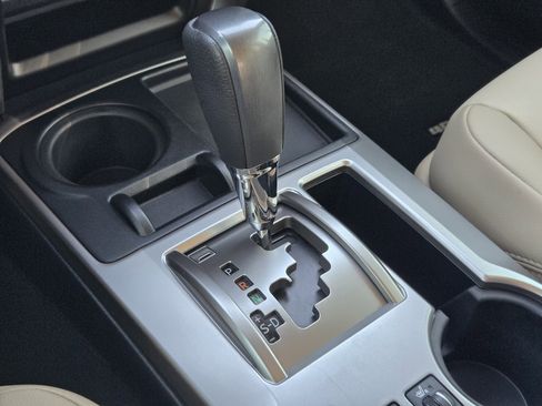 Used 2019 Toyota 4Runner SR5 Premium image 29