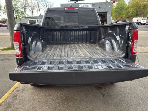 Used 2019 RAM 1500 Big Horn AWD/4WD image 25