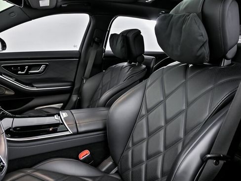 Used 2022 Mercedes-Benz Maybach S 580 4MATIC image 24