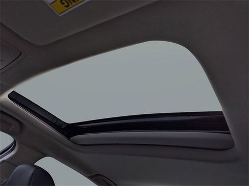 Certified 2025 Acura TLX w/ Technology Package image 23